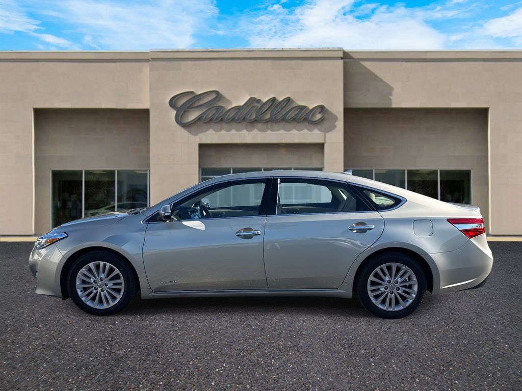 Used 2015 Toyota Avalon Limited image 6
