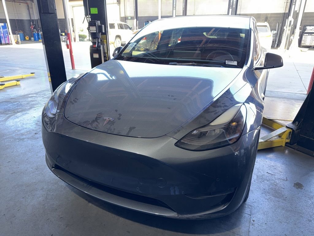 Used 2022 Tesla Model Y Performance image 2