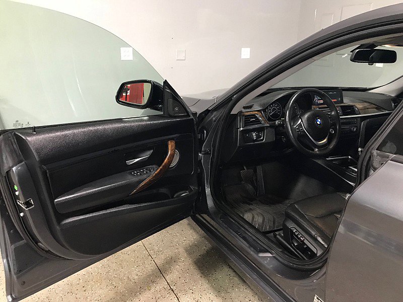 Used 2015 BMW 328i Gran Turismo xDrive w/ Premium Package image 9