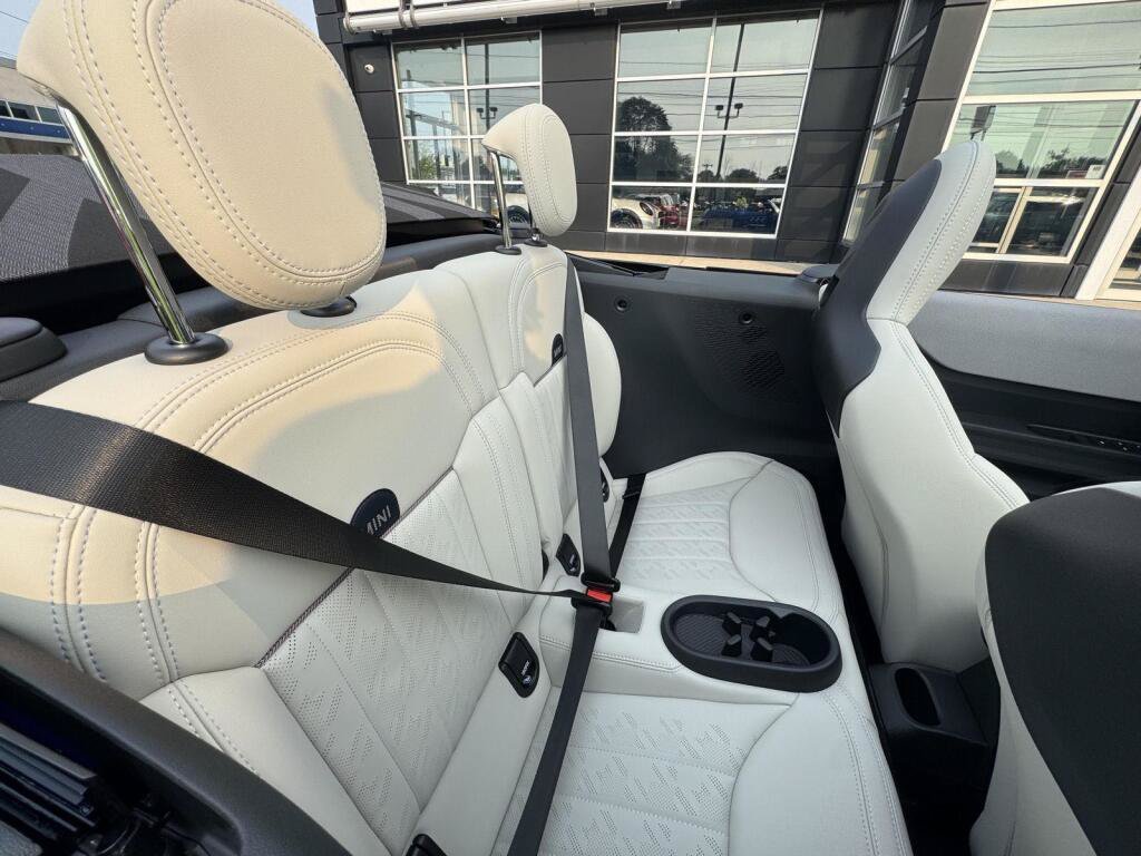 New 2026 MINI Cooper S FWD image 17