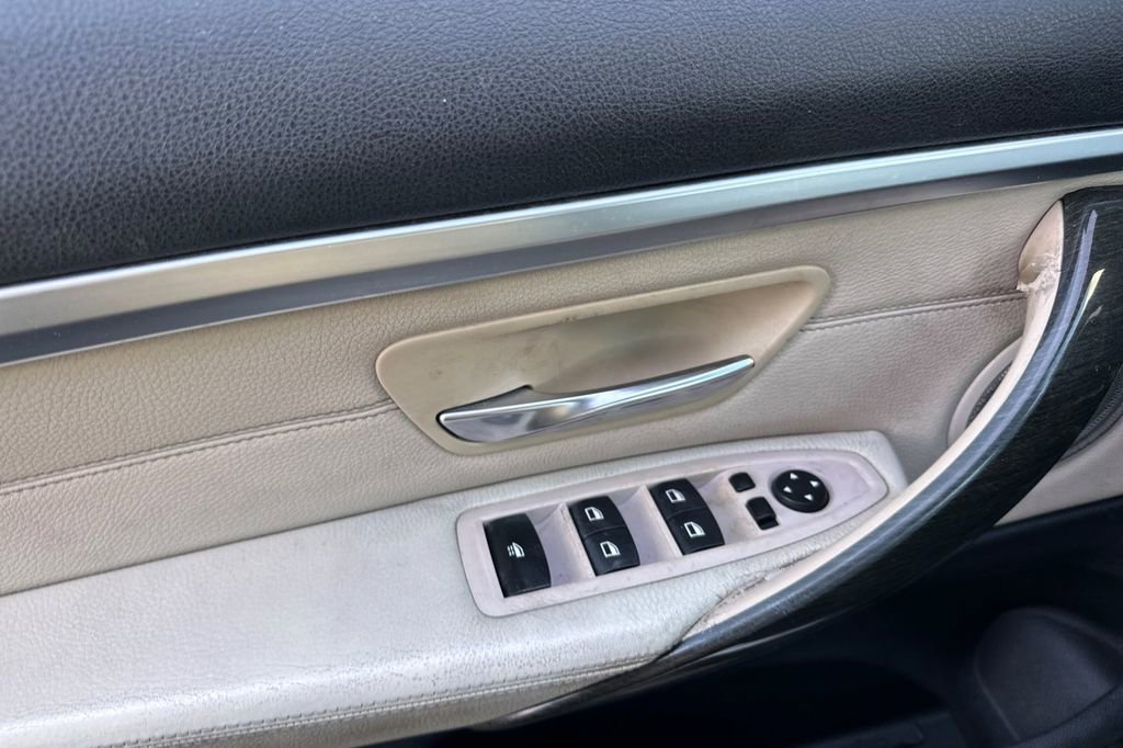 Used 2015 BMW 428i Convertible image 10