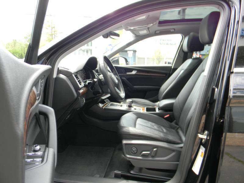 Used 2018 Audi Q5 2.0T Premium Plus w/ Premium Plus Package AWD/4WD image 11