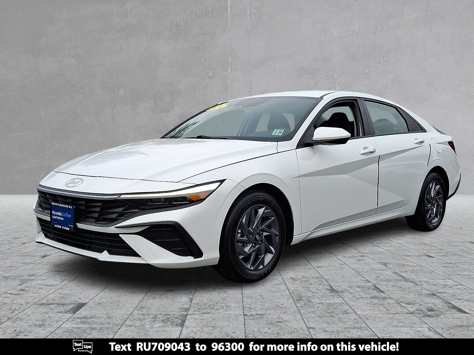 Certified 2024 Hyundai Elantra SEL FWD image 1