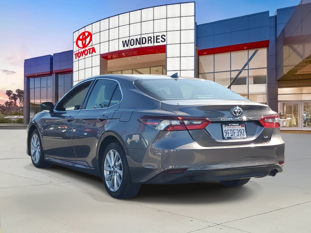 Used 2023 Toyota Camry LE FWD image 5