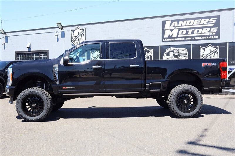 Used 2023 Ford F350 Limited w/ FX4 Off-Road Package AWD/4WD image 2