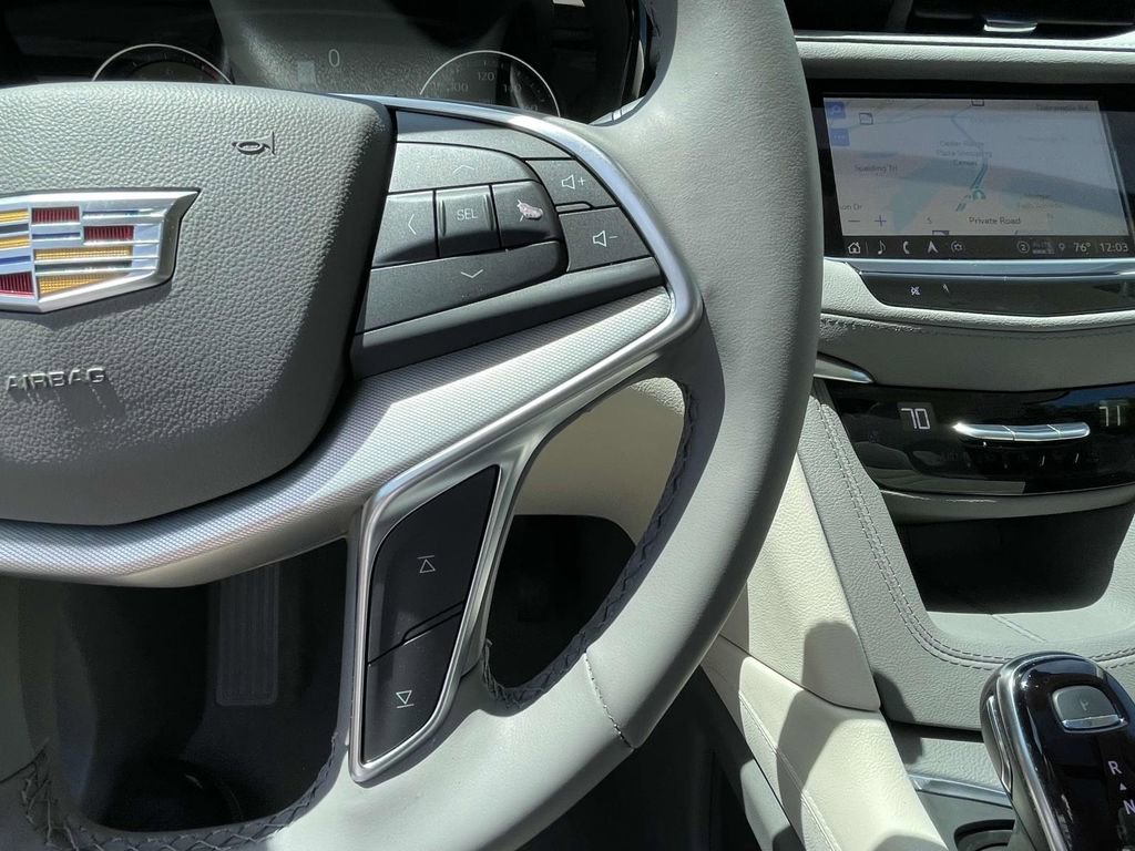 New 2025 Cadillac XT5 Premium Luxury image 26