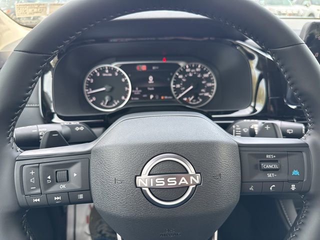 New 2026 Nissan Pathfinder SV w/ SV Premium Package AWD/4WD image 17