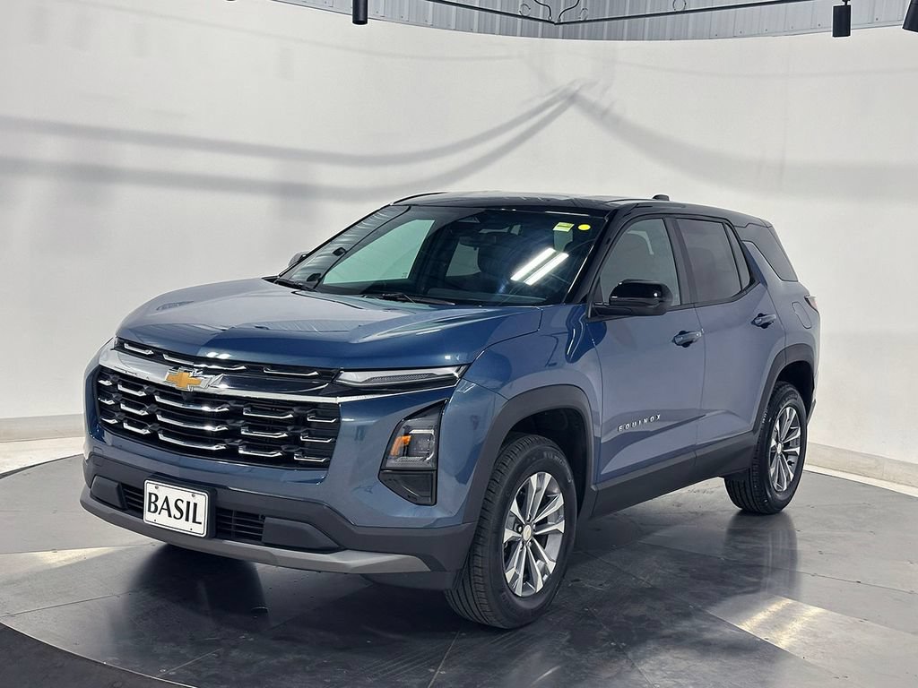 Used 2026 Chevrolet Equinox LT AWD/4WD image 8