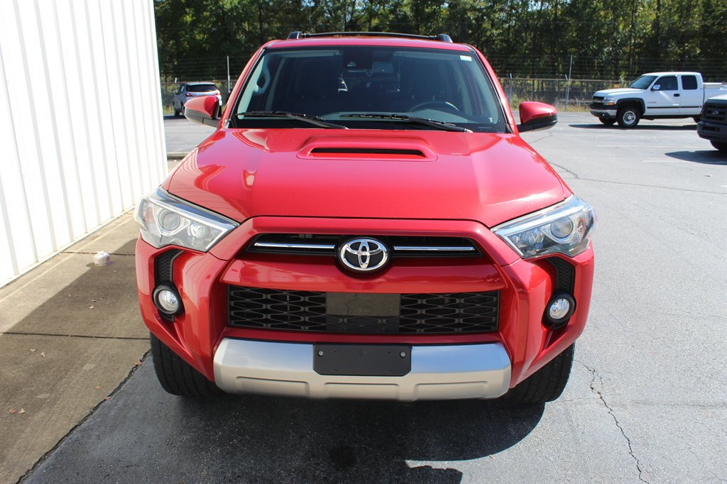 Used 2020 Toyota 4Runner TRD Off-Road w/ Phone Cable & Charge Package image 11