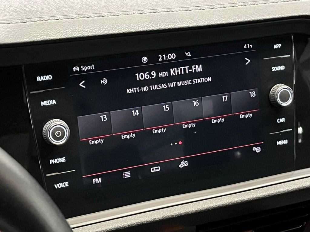 Used 2020 Volkswagen Jetta GLI Autobahn image 27