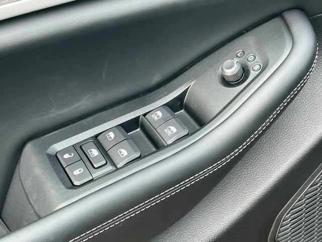 New 2026 Jeep Grand Cherokee Altitude image 14