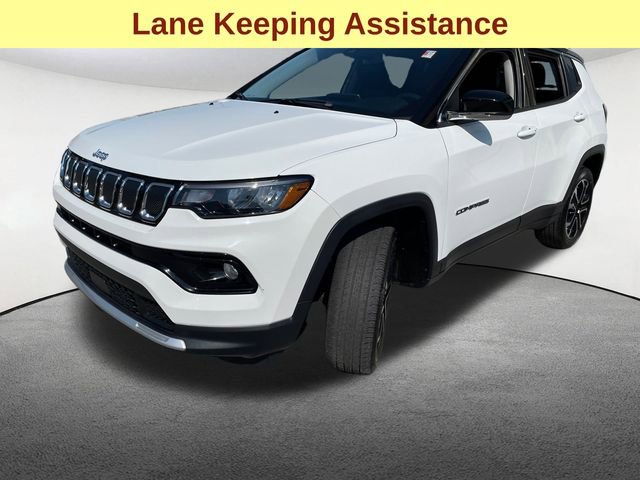 Used 2022 Jeep Compass Limited image 5