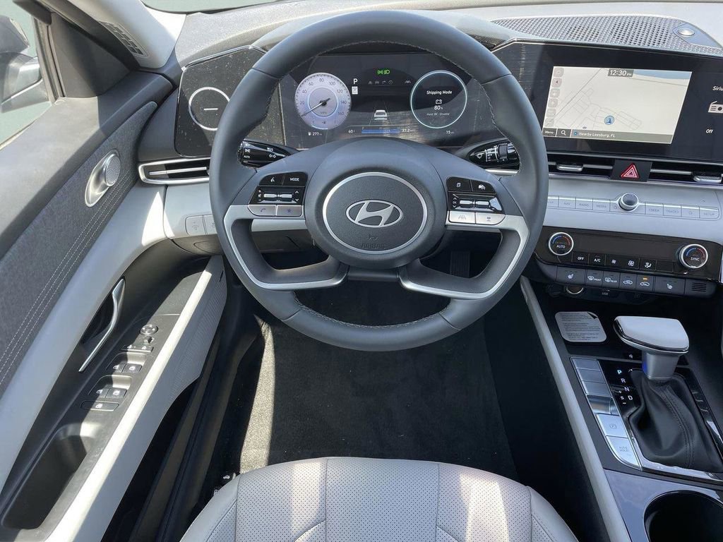 New 2026 Hyundai Elantra Limited FWD image 19