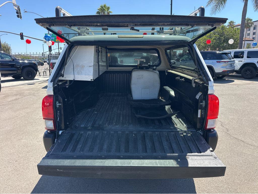 Used 2022 Toyota Tacoma SR RWD image 35