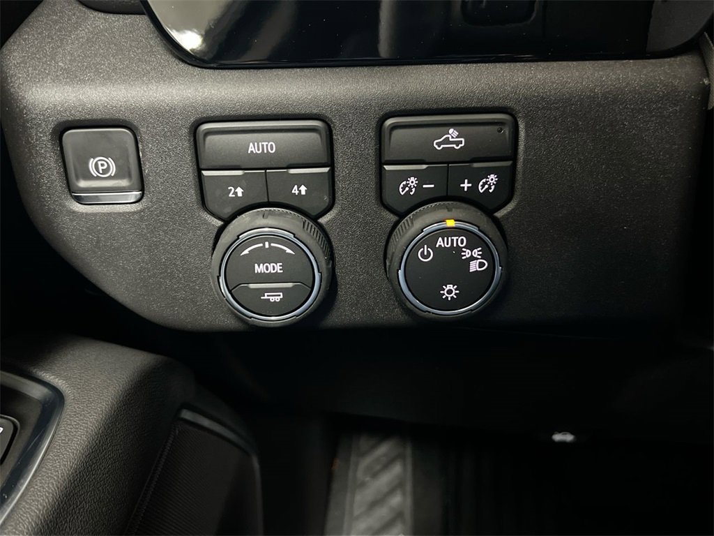 New 2026 Chevrolet Silverado 1500 LT image 17