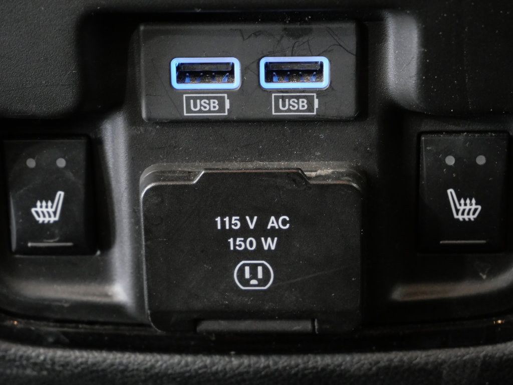 Used 2023 Dodge Durango R/T AWD/4WD image 26