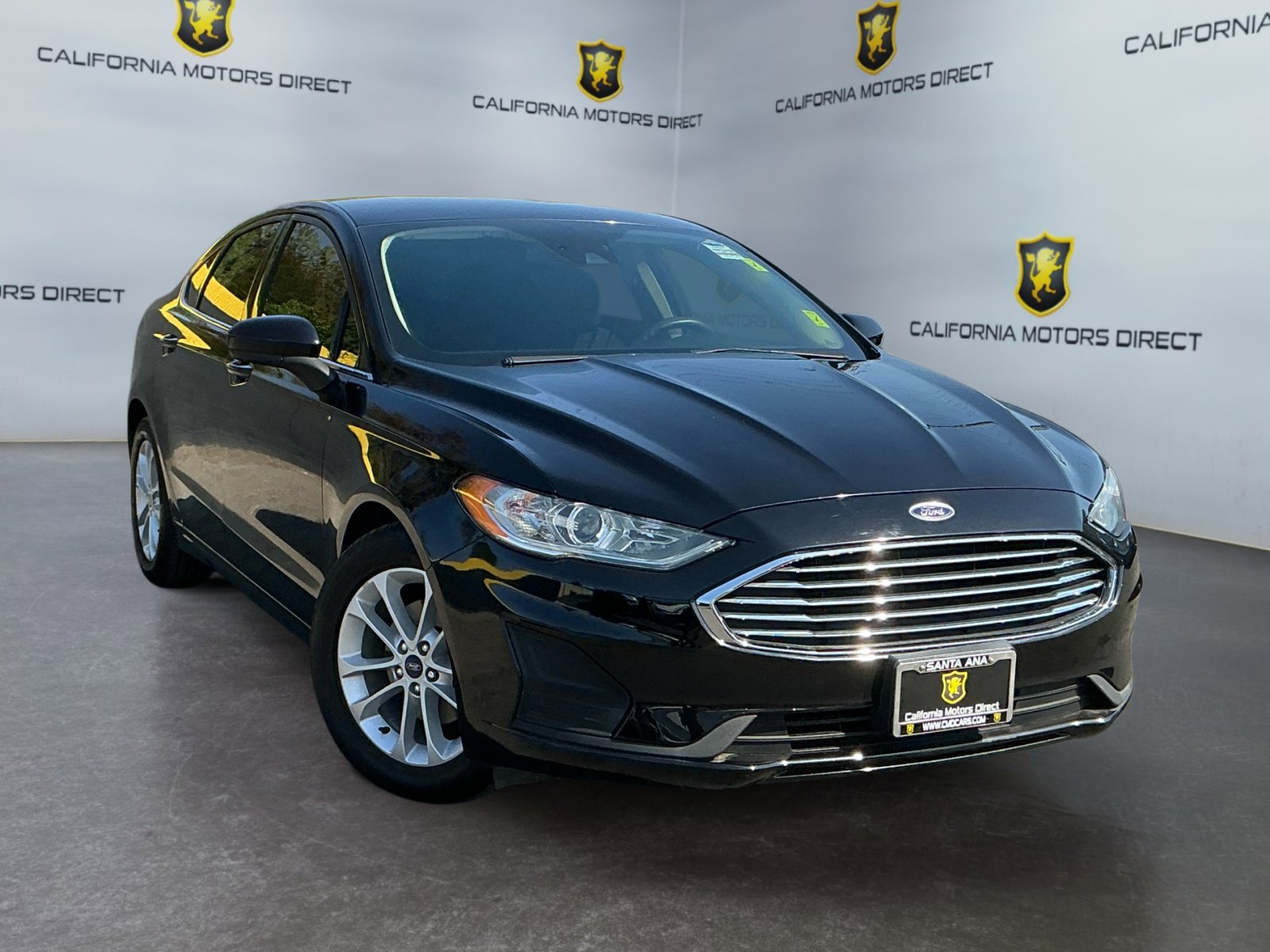 Used 2020 Ford Fusion SE FWD image 3