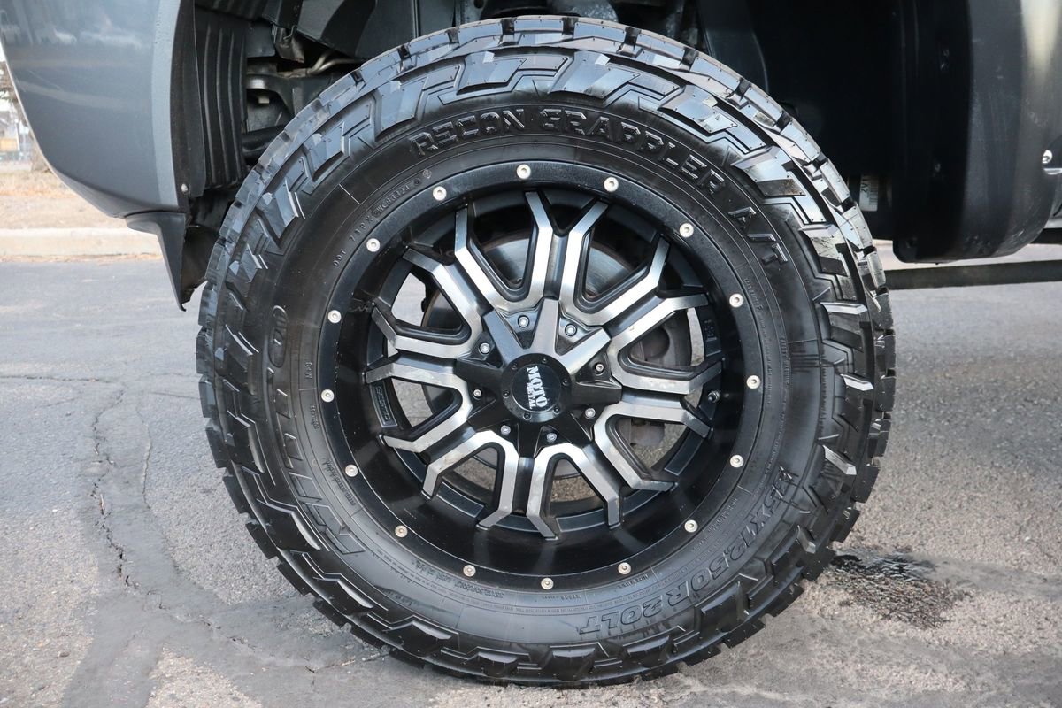 Used 2014 Nissan Titan S image 37