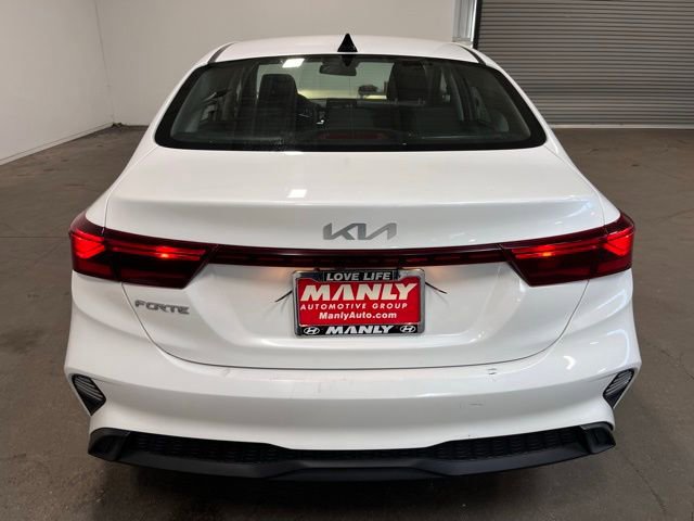 Used 2023 Kia Forte LXS image 4