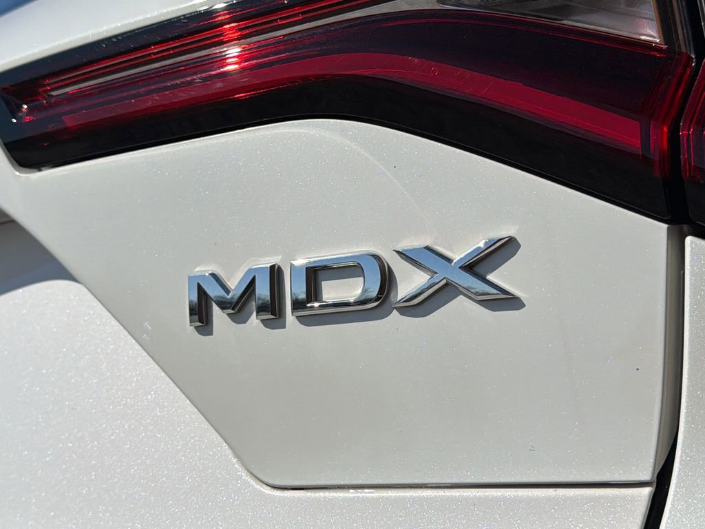 Used 2025 Acura MDX w/ Technology Package image 17