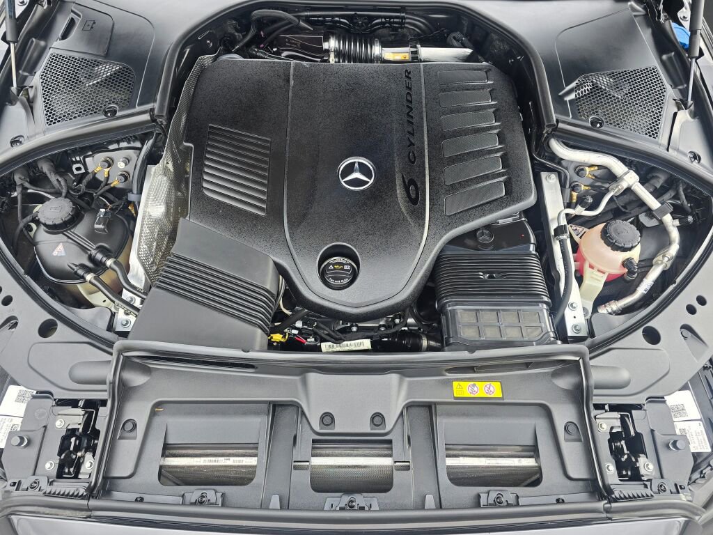 Used 2022 Mercedes-Benz S 500 4MATIC image 10