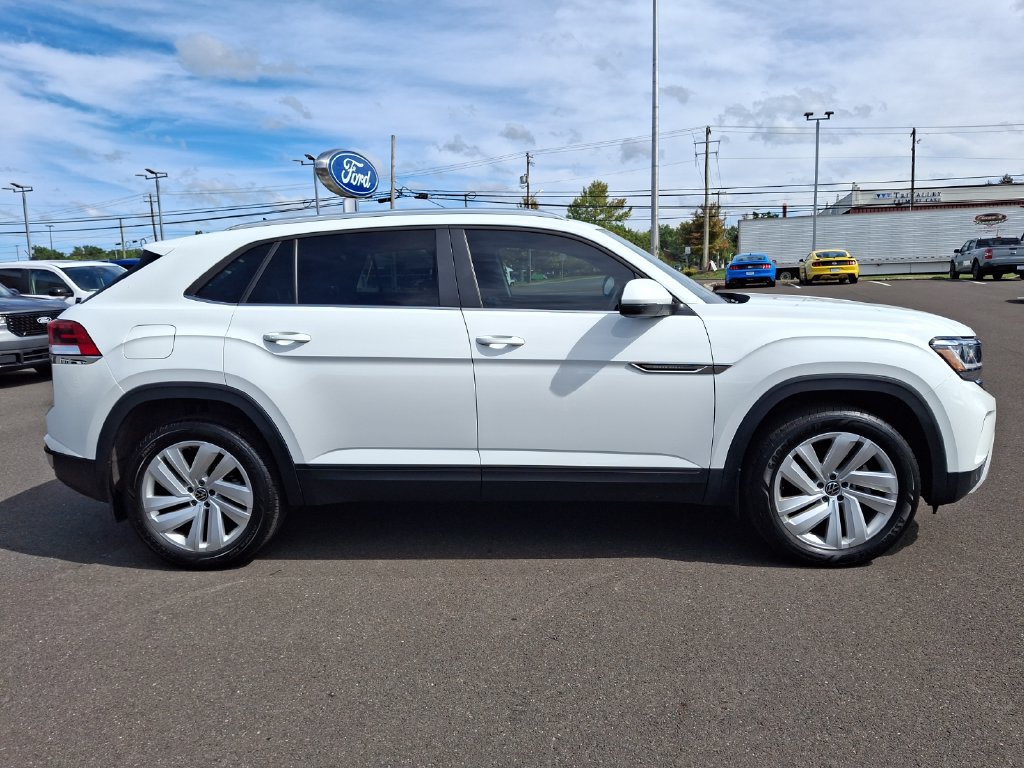 Used 2023 Volkswagen Atlas Cross Sport SE w/ Panoramic Sunroof Package AWD/4WD image 7