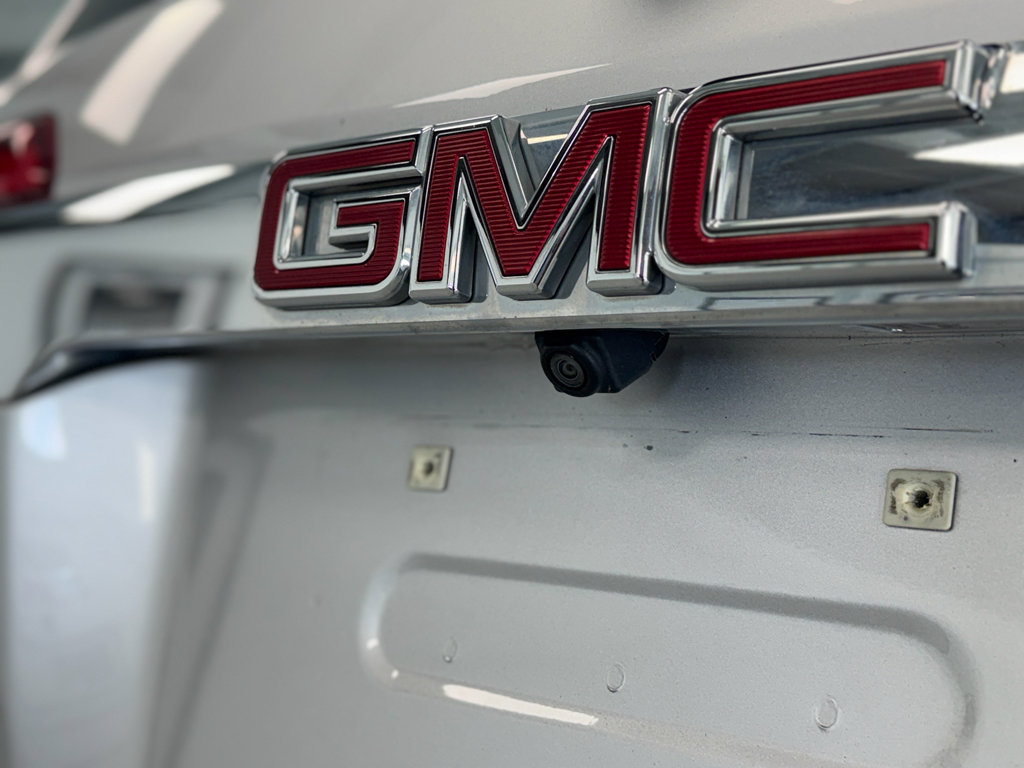 Used 2019 GMC Acadia SLT image 31