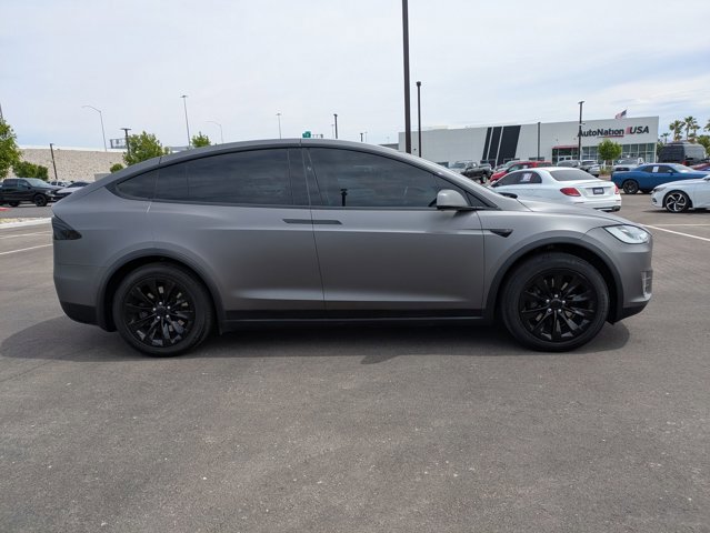 Used 2020 Tesla Model X Long Range image 4