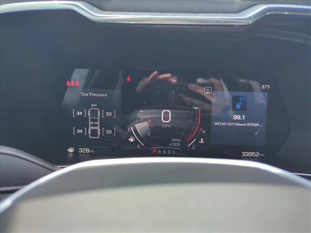 Used 2024 GMC Canyon Elevation w/ Elevation Premium Package RWD image 9