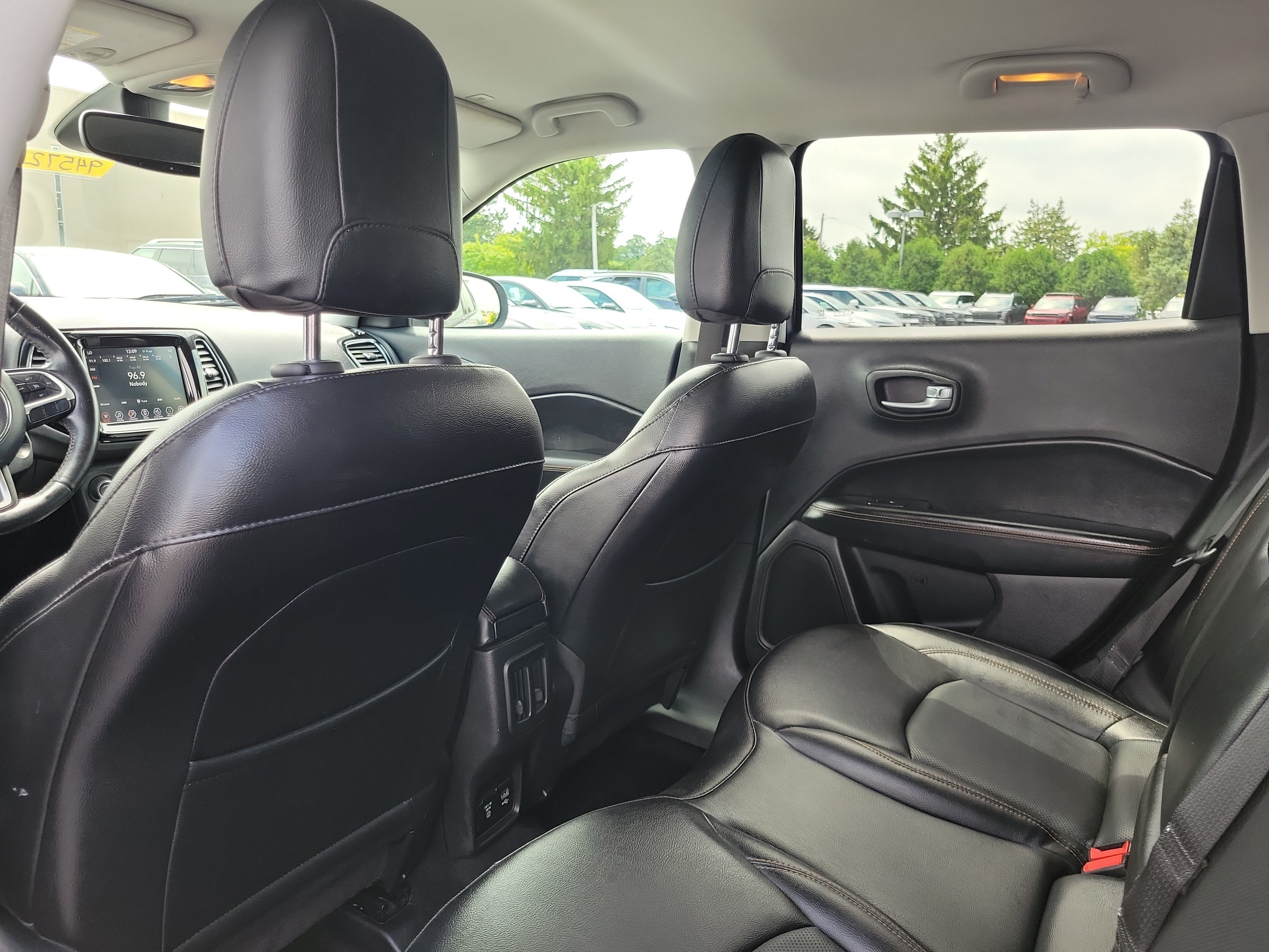 Used 2019 Jeep Compass Limited AWD/4WD image 14