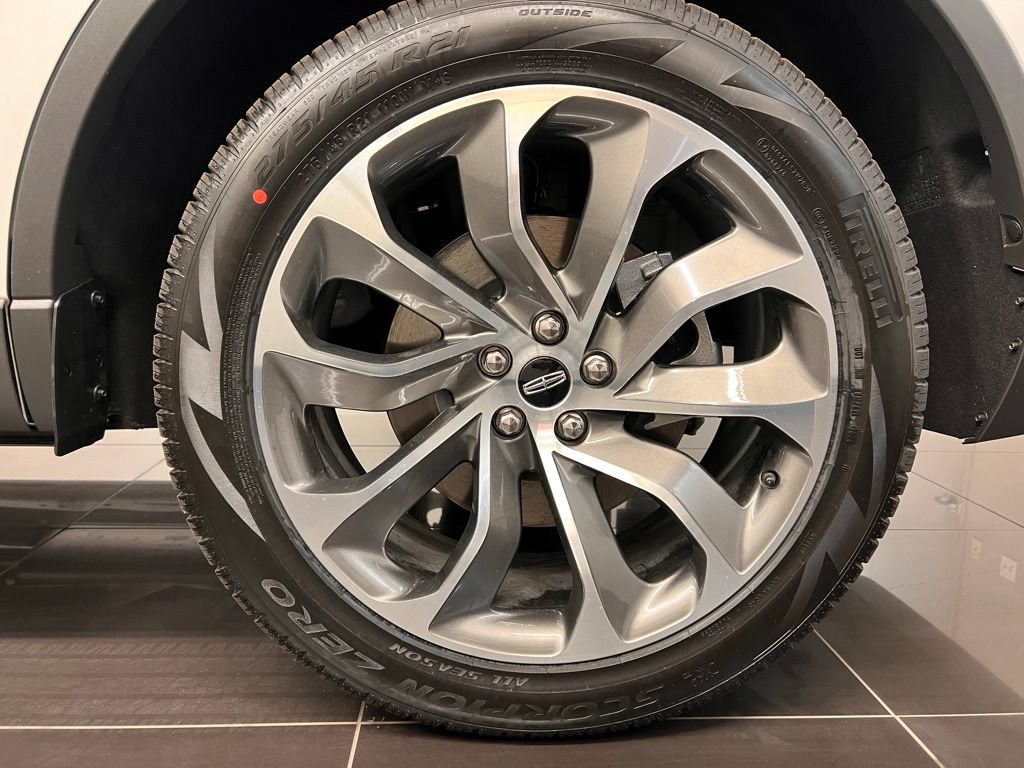 Used 2026 Lincoln Aviator Reserve AWD/4WD image 7