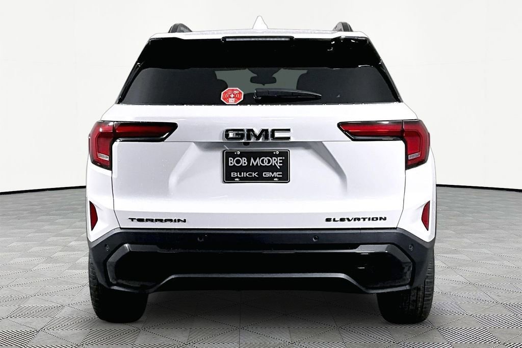 New 2026 GMC Terrain Elevation w/ Black Edition FWD image 5