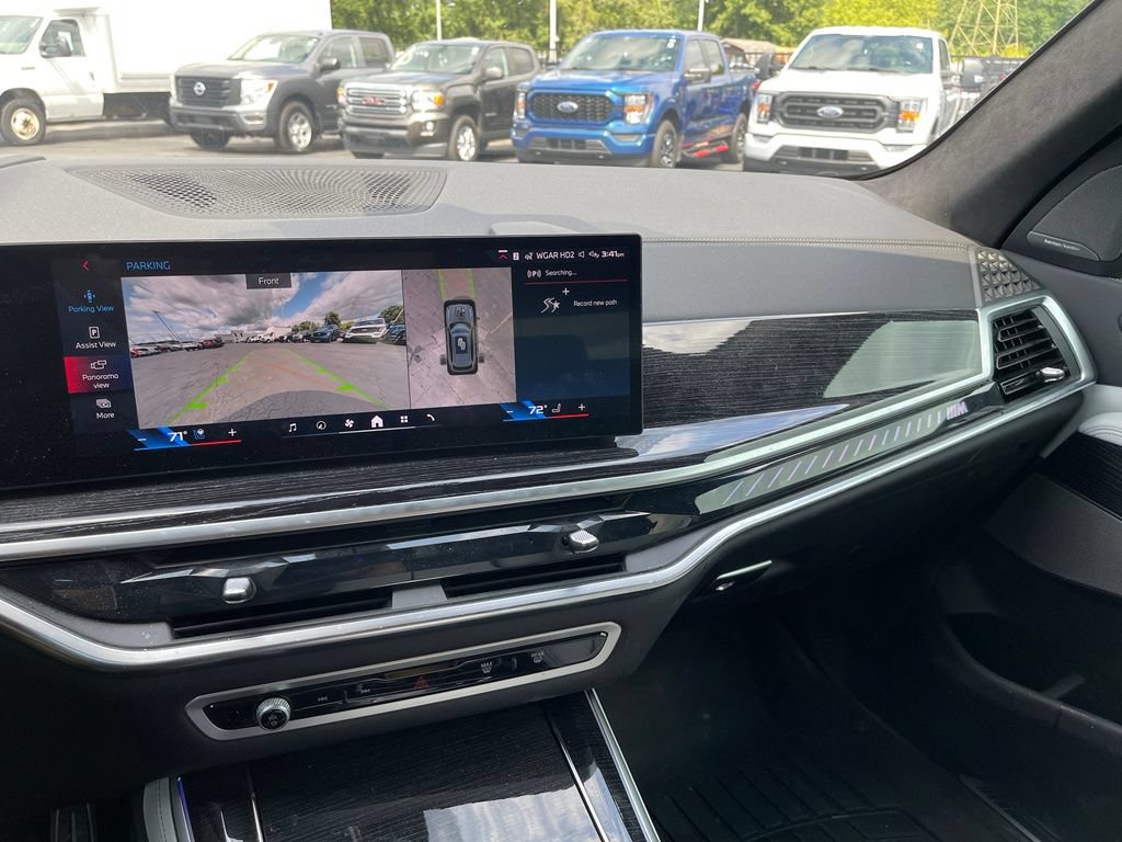 Used 2025 BMW X5 M60i AWD/4WD image 17