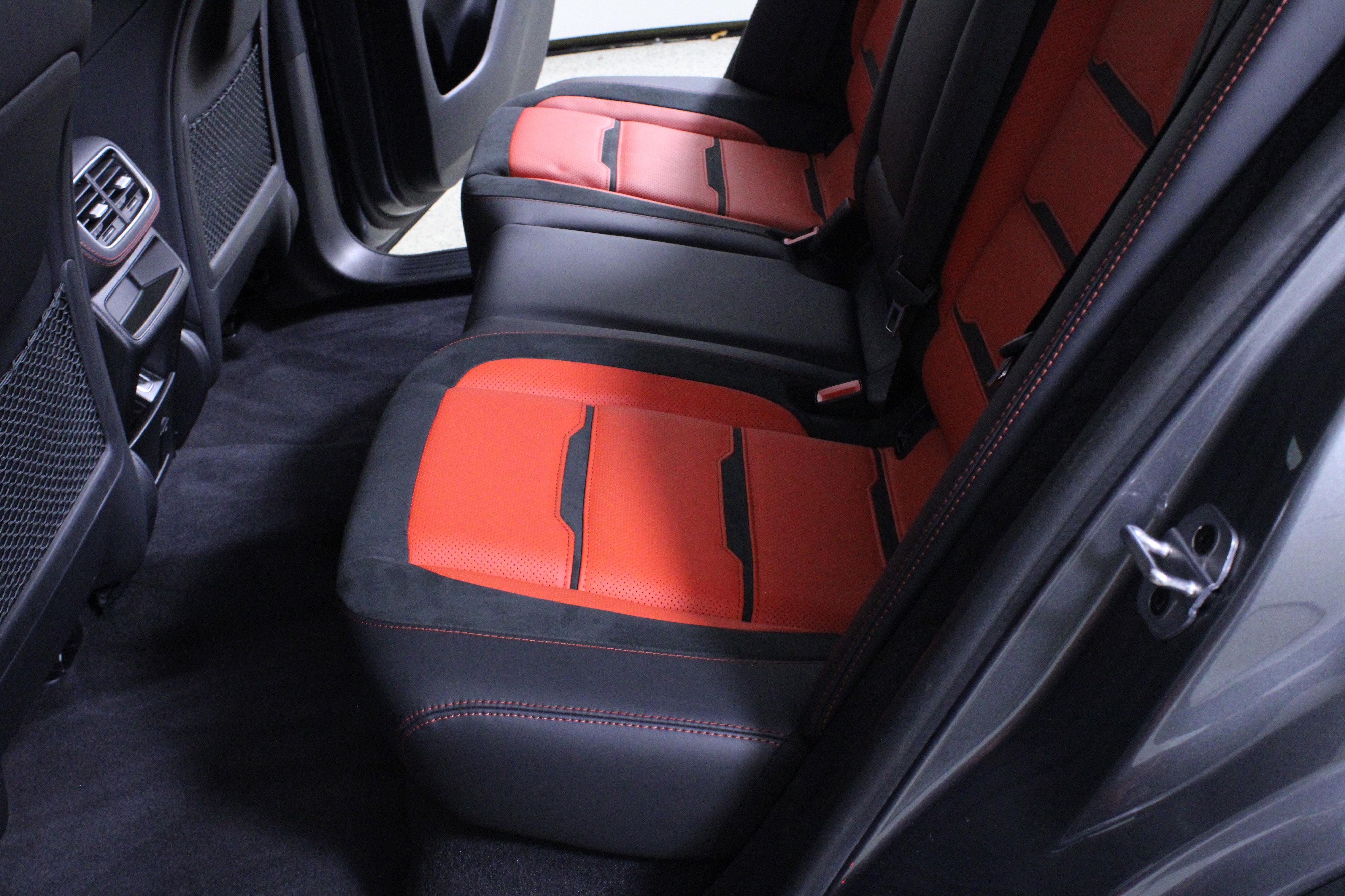 Used 2023 Mercedes-Benz GLE 53 AMG 4MATIC image 14