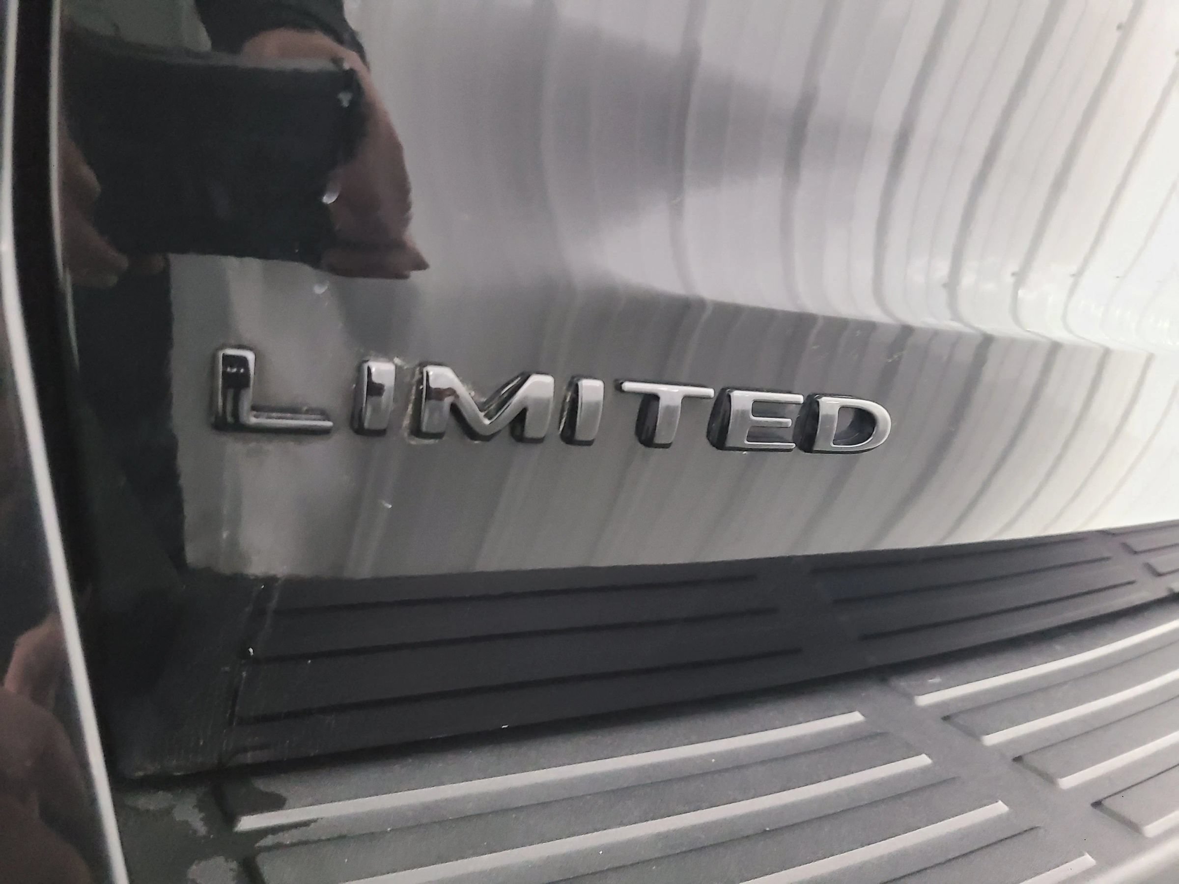 Used 2022 Ford Expedition Max Limited AWD/4WD image 17