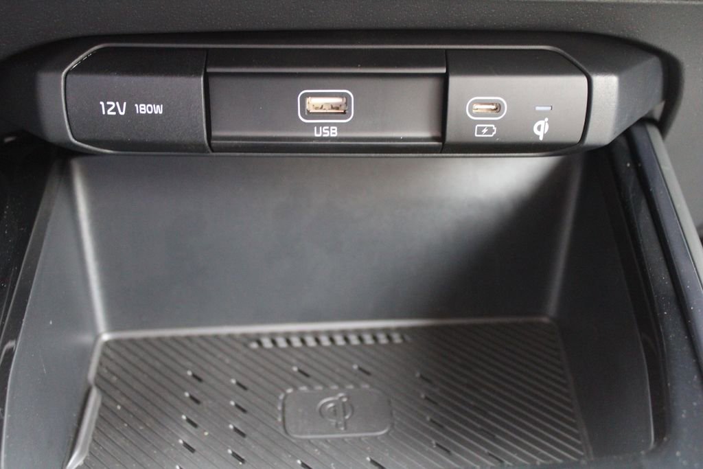 New 2026 Kia Niro EX FWD image 39