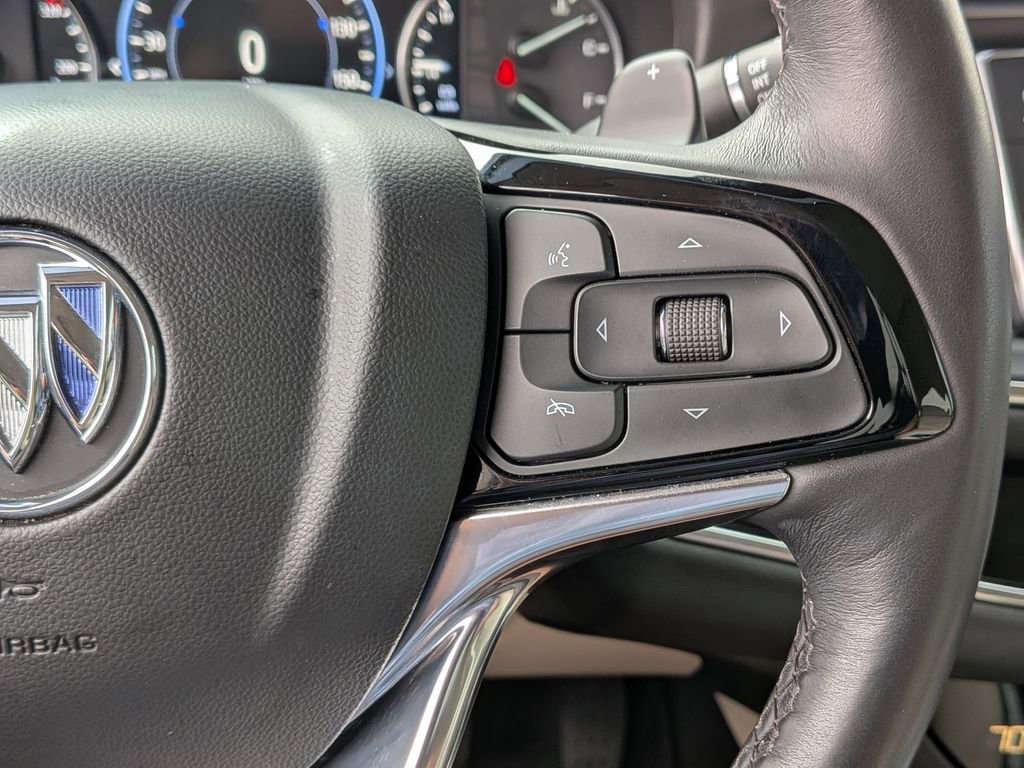 Used 2023 Buick Enclave Avenir w/ Avenir Technology Package image 19