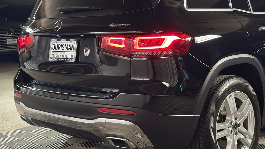 Used 2021 Mercedes-Benz GLB 250 4MATIC image 8