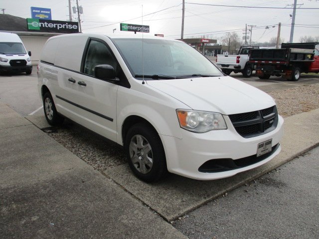 Used 2012 RAM C/V image 3