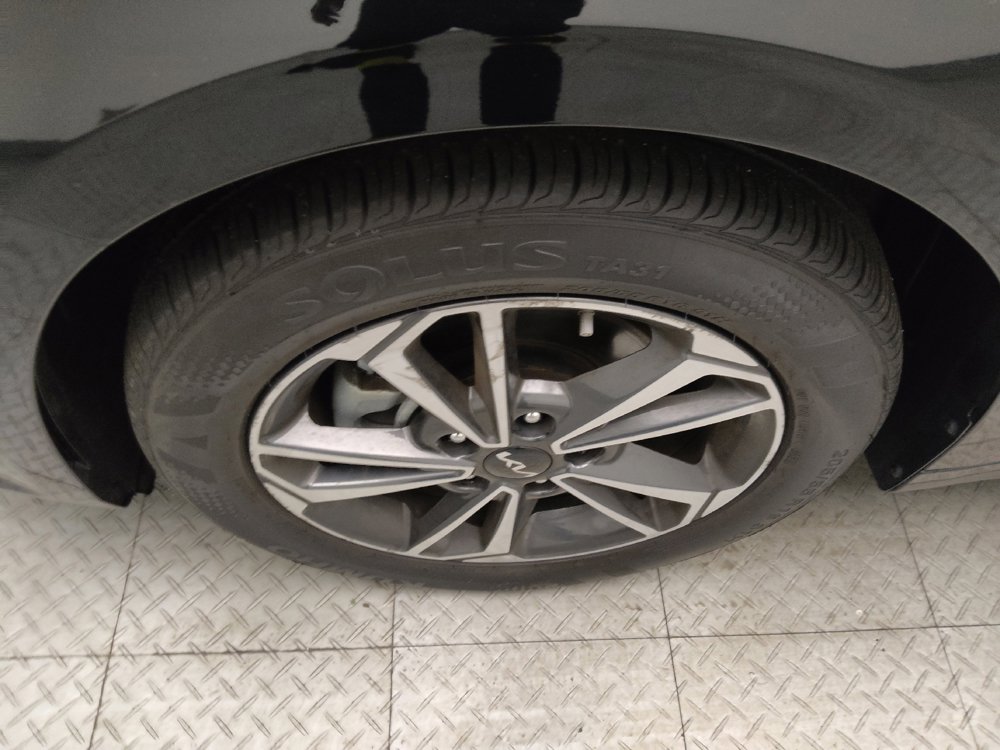 Used 2023 Kia Forte LXS w/ LXS Technology Package FWD image 31