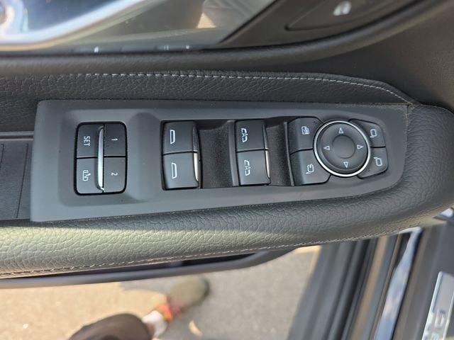 Used 2021 GMC Yukon Denali image 27