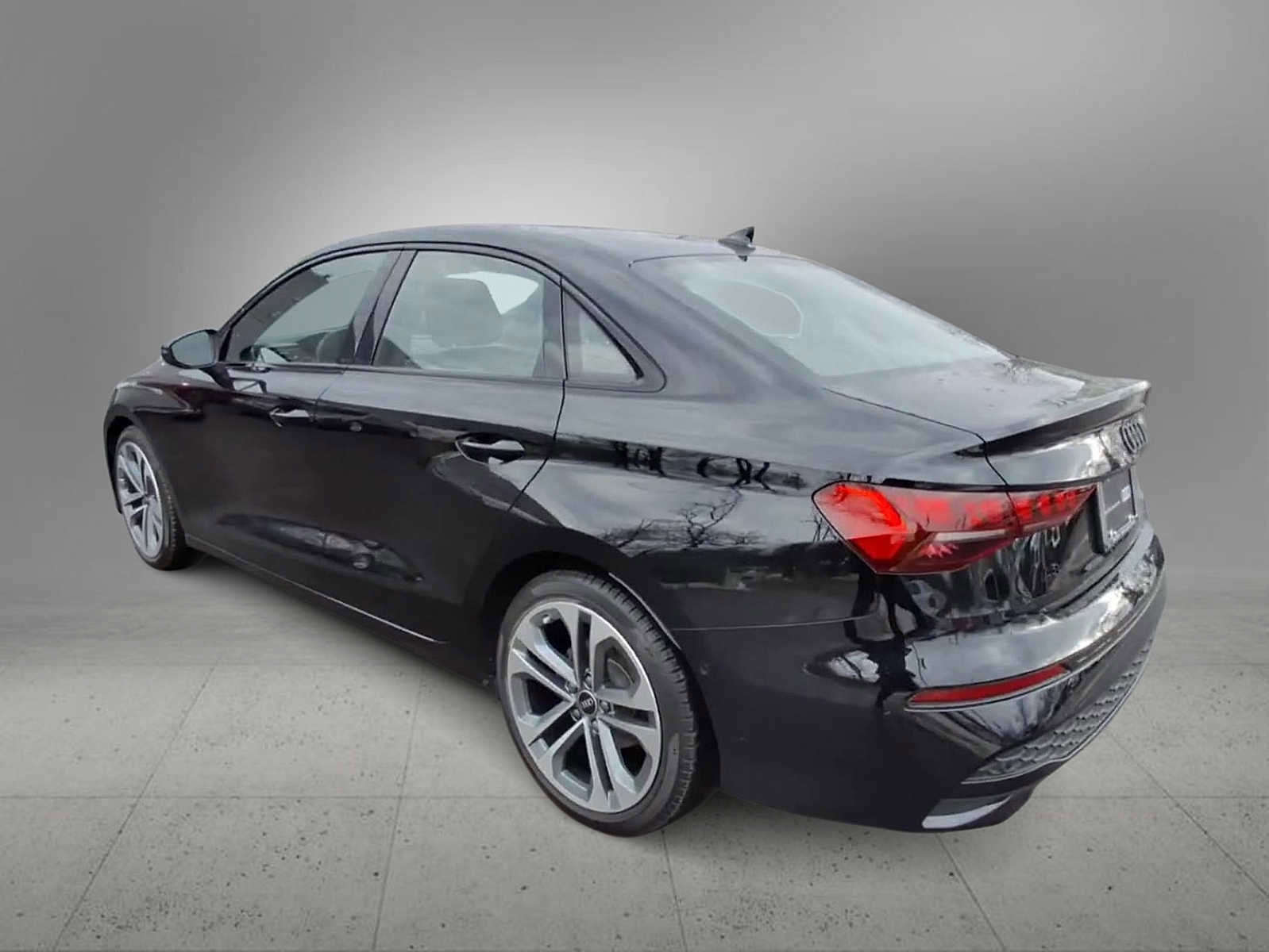 Certified 2025 Audi A3 2.0T Premium w/ Black Optic Package image 6