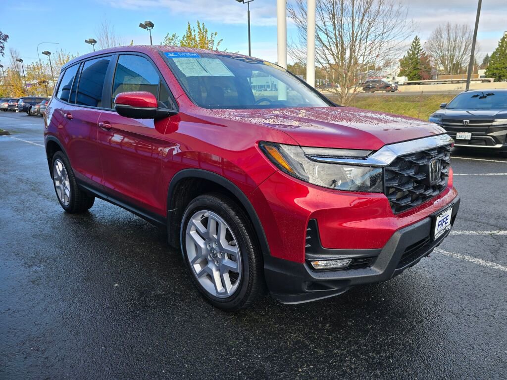 Certified 2025 Honda Passport EX-L image 8