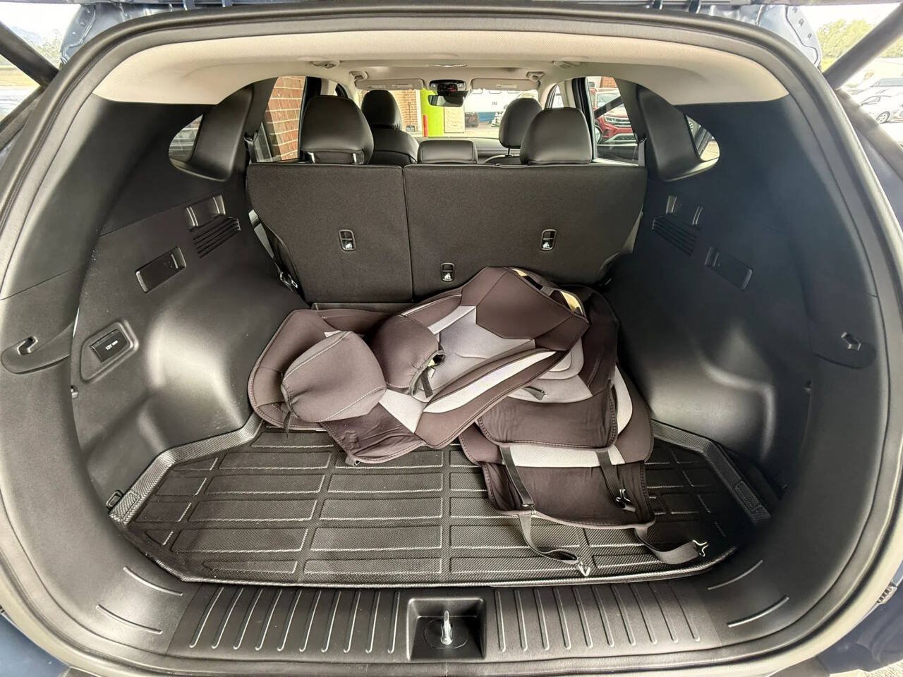 Used 2025 Hyundai Tucson SEL AWD/4WD image 17