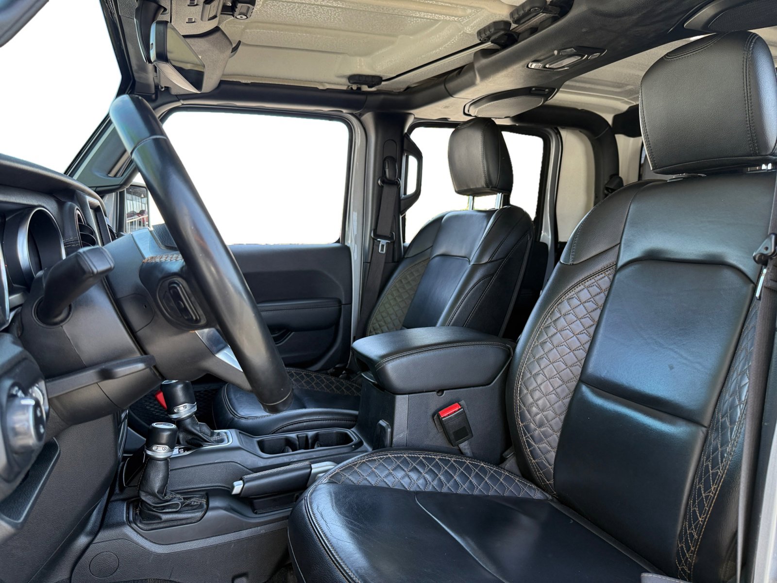 Used 2021 Jeep Gladiator Overland image 9