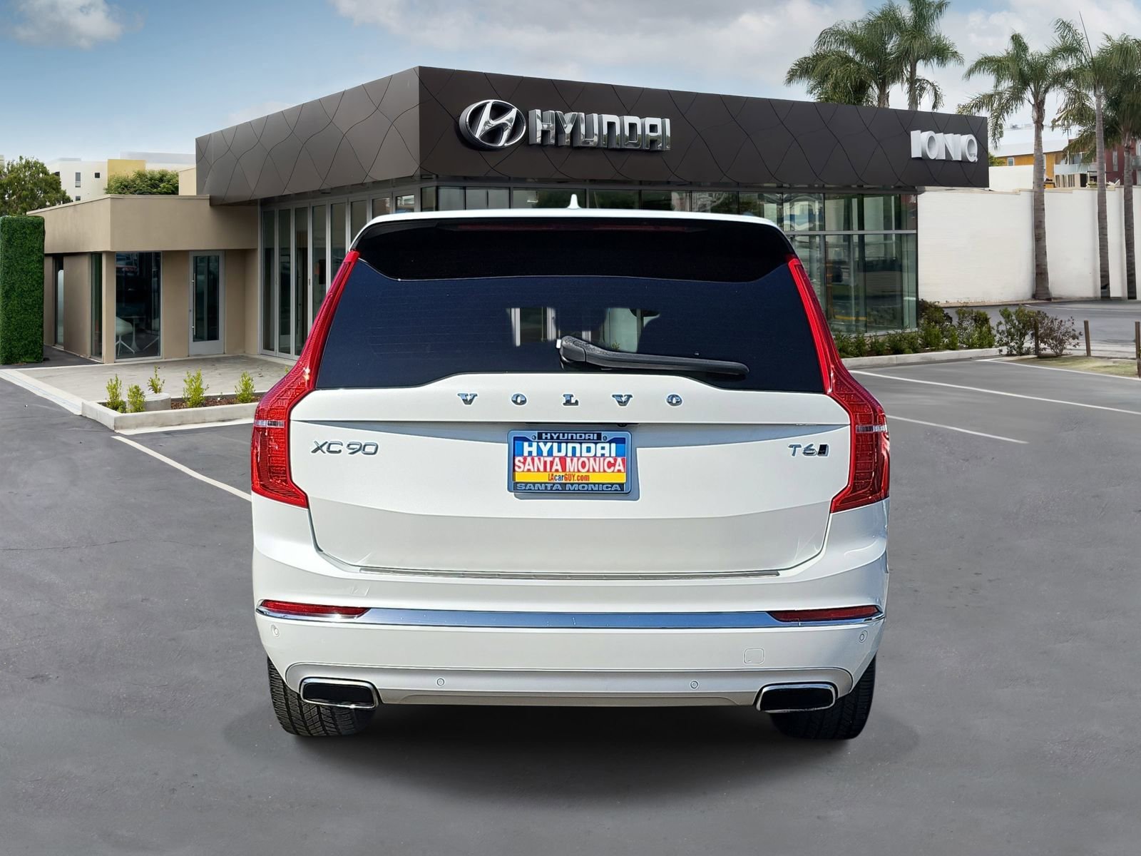 Used 2021 Volvo XC90 T6 Inscription w/ Advanced Package AWD/4WD image 4