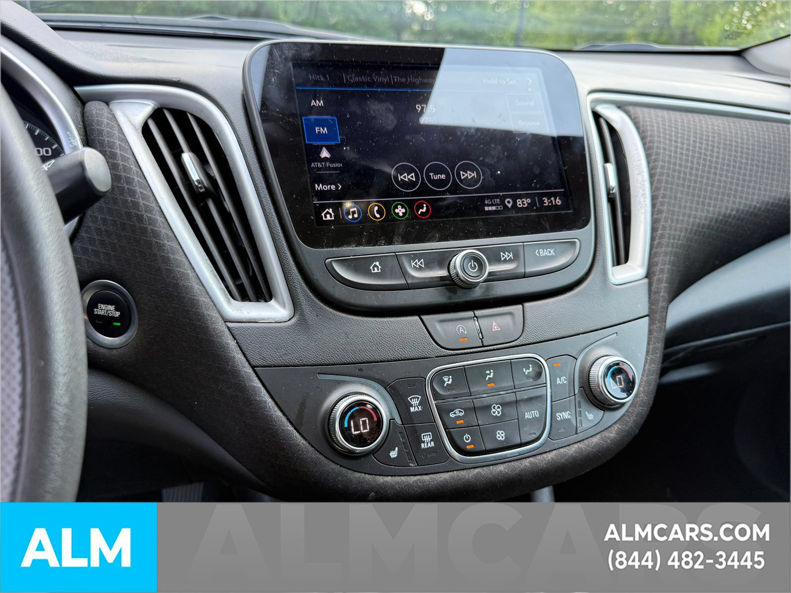 Used 2025 Chevrolet Malibu LT FWD image 14
