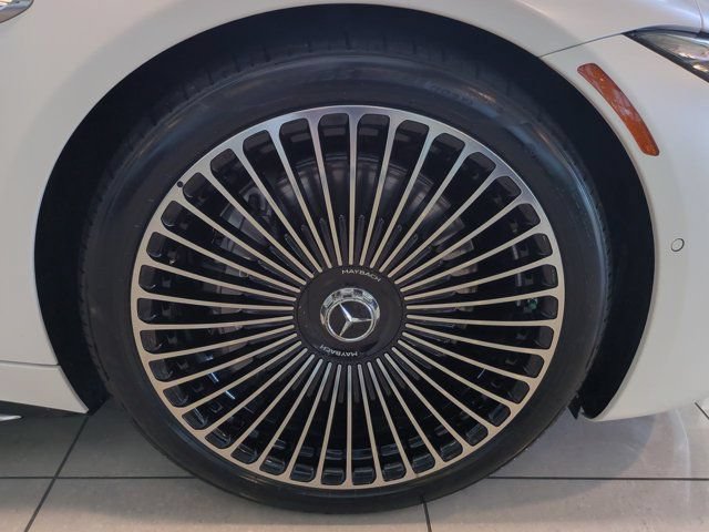 New 2026 Mercedes-Benz Maybach SL 680 image 11