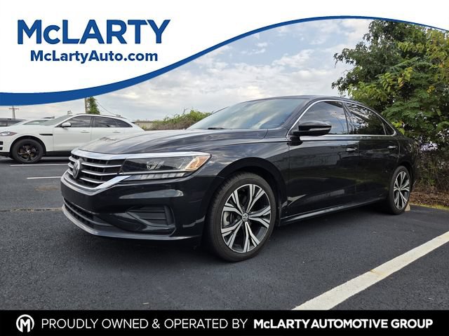 Used 2022 Volkswagen Passat 2.0T SE