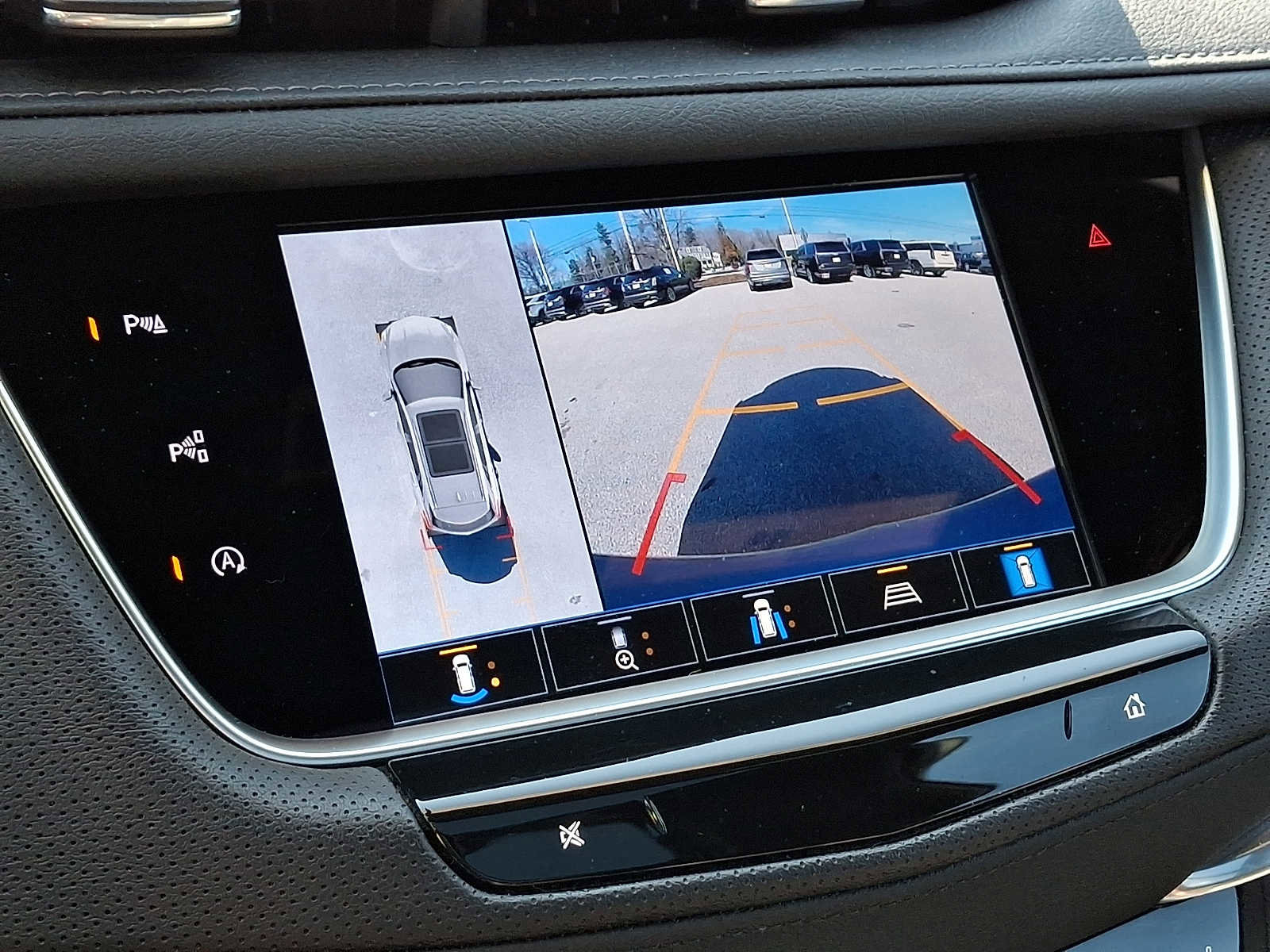 Certified 2023 Cadillac XT5 Premium Luxury w/ Technology Package image 32